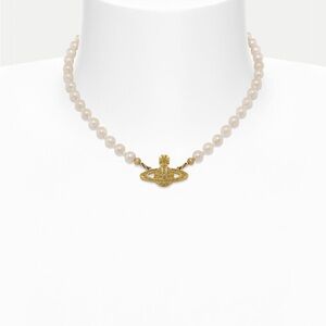 Vivienne Westwood Mini Bas Relief Pearl Choker